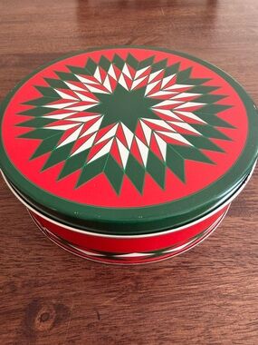 Niobrara Sunburst round collectible tin